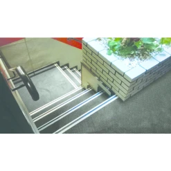 Romus Nez De Marche Adhésif à Bord Sifflet - Alu Incolore Et Bande Noire -Boutique du manoir nez marche bordure