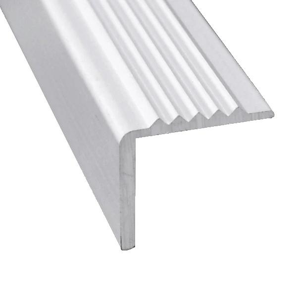 CQFD Nez De Marche Strié Anti-dérapant 1 Mètre 3 CQFD Nez De Marche Strié Anti-dérapant 1 Mètre - Image 3